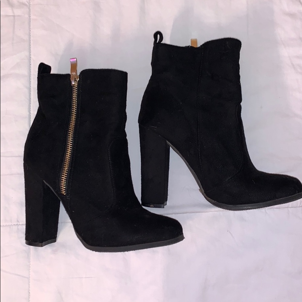 Black high-heel booties
